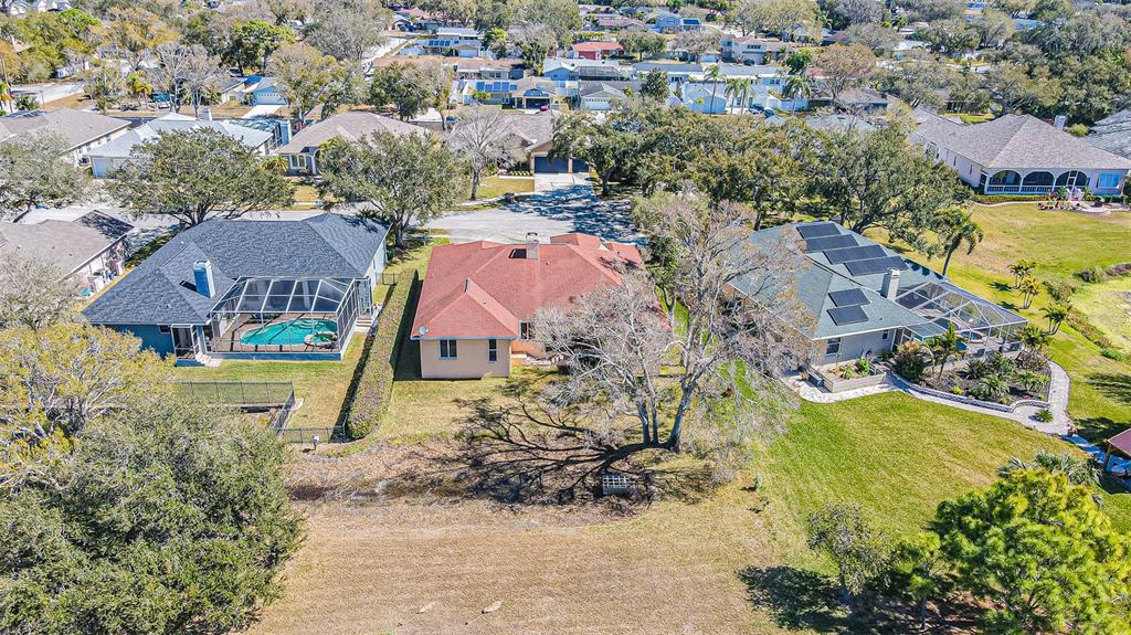 12124 94th Way North Largo, FL 33773 - Photo 37 of 38