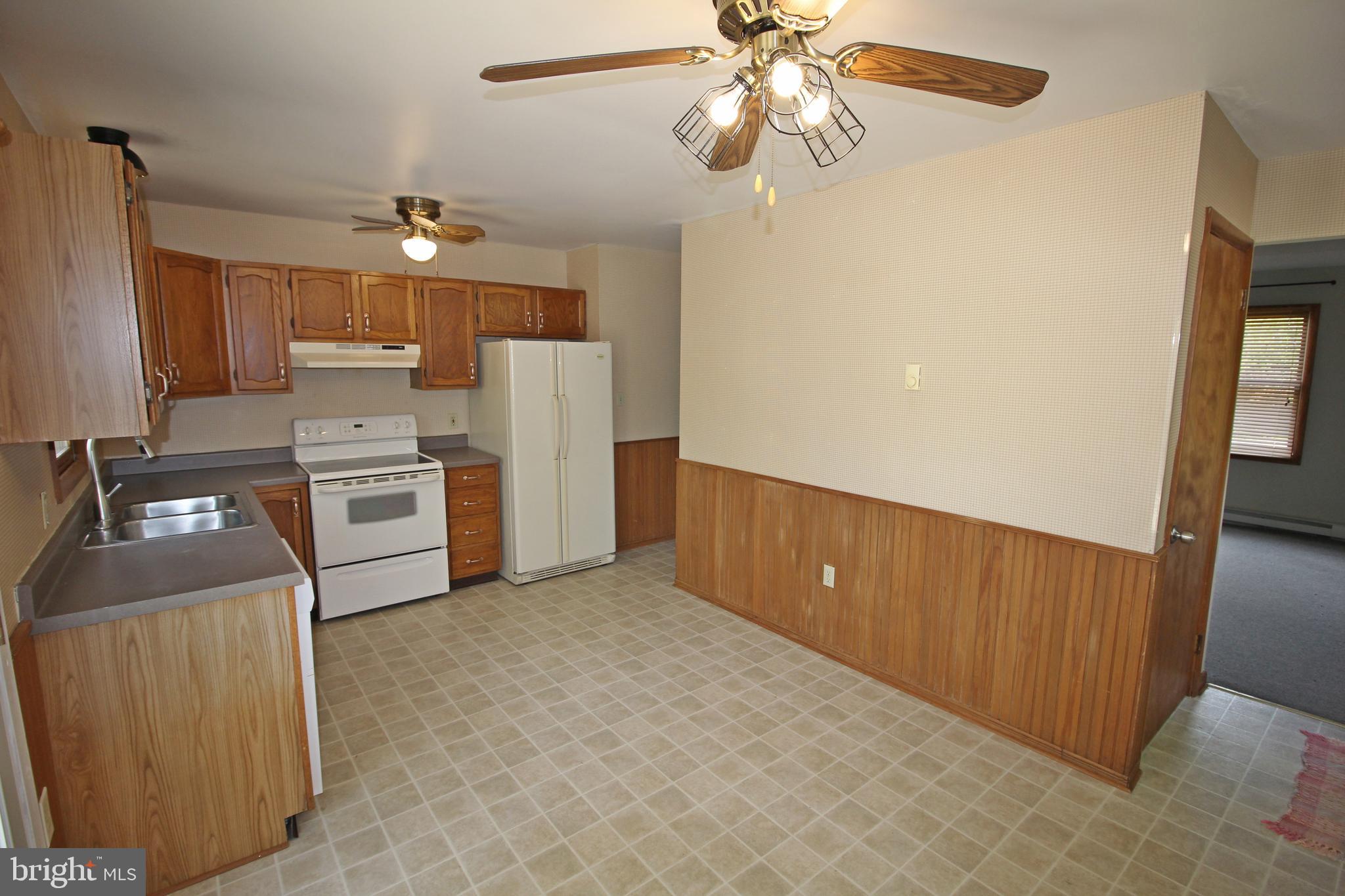4330 Fairview Road Columbia, PA 17512 - Photo 11 of 29 Gallery Image 11