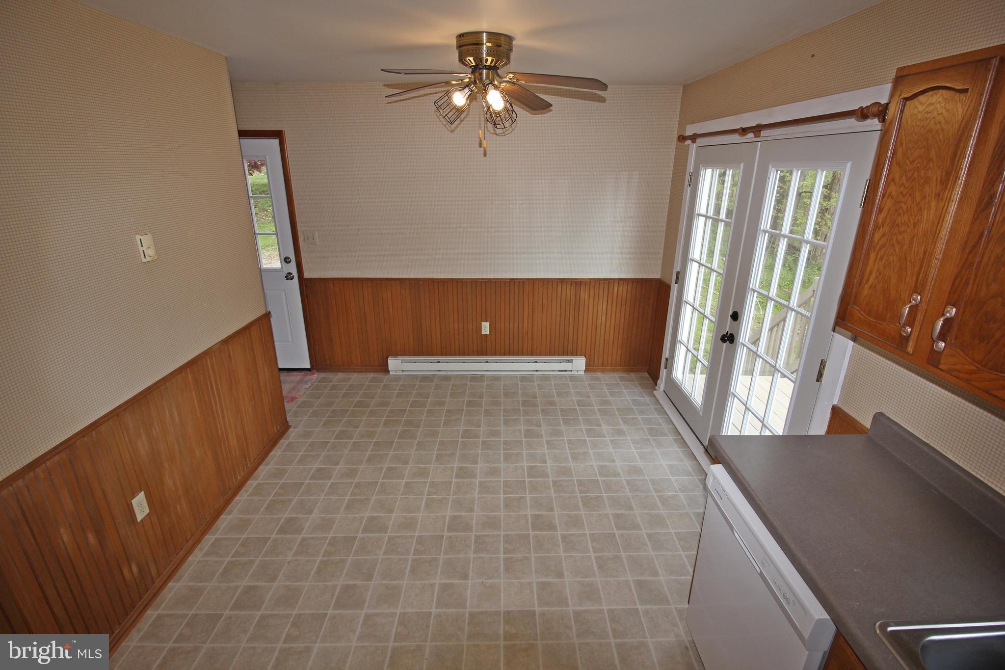 4330 Fairview Road Columbia, PA 17512 - Photo 12 of 29 Gallery Image 12