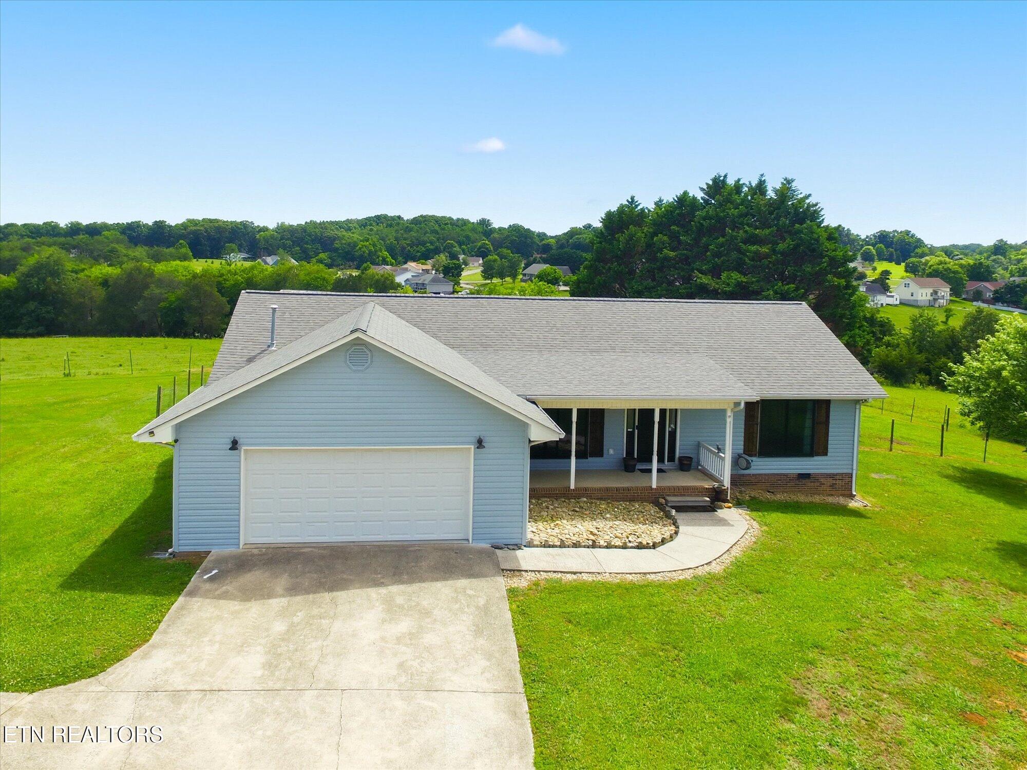 217 South Rolling Ridge Lane South Vonore, TN 37885 - Photo 26 of 35 26-217-Rolling-Ridge-LN-S-26
