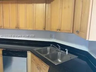 $1,700 | 3301 Spanish Moss Terrace, Unit 906, Lauderhill, FL 33319