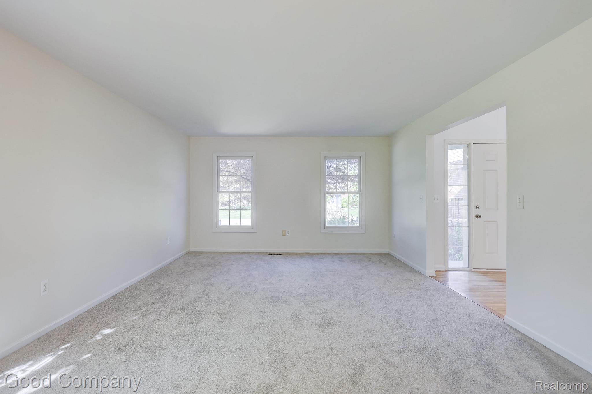 3526 Inverness Drive Rochester, MI 48306 - Photo 17 of 82 3526 Inverness Dr.-9.jpg