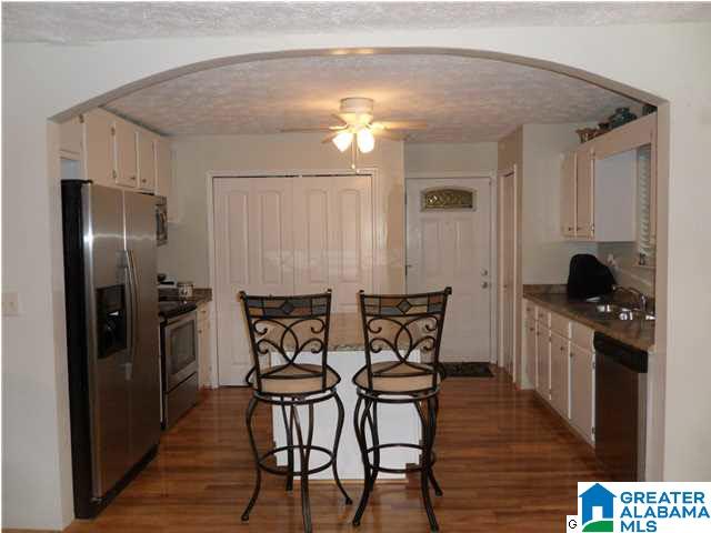 2084 Mayfield Road Warrior, AL 35180 - Photo 2 of 31