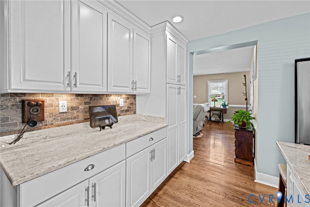 408 John Street Ashland, VA 23005 - Photo 7 of 45