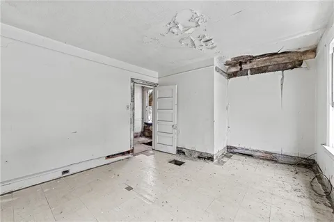 $25,000 | 435 East Burgess Street, Pittsburgh, PA 15214