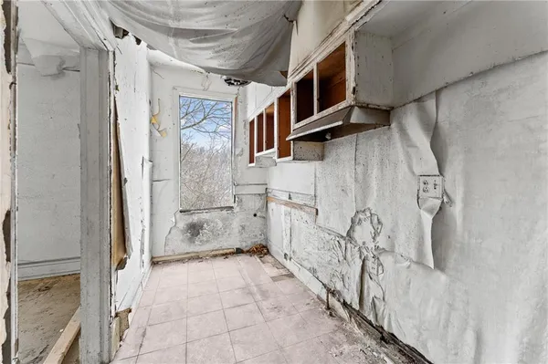 a view of a bathroom