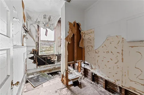 $25,000 | 435 East Burgess Street, Pittsburgh, PA 15214