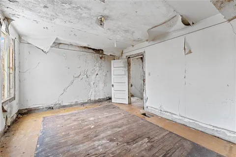 $25,000 | 435 East Burgess Street, Pittsburgh, PA 15214