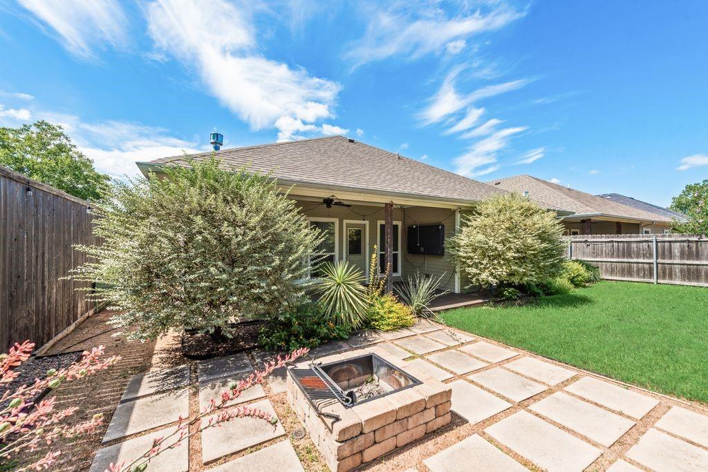 5420 Meandering Road River Oaks, TX 76114 - Photo 29 of 30
