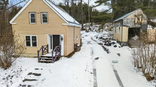 $150,000 | 1739 River Road, Bucksport, ME 04416
