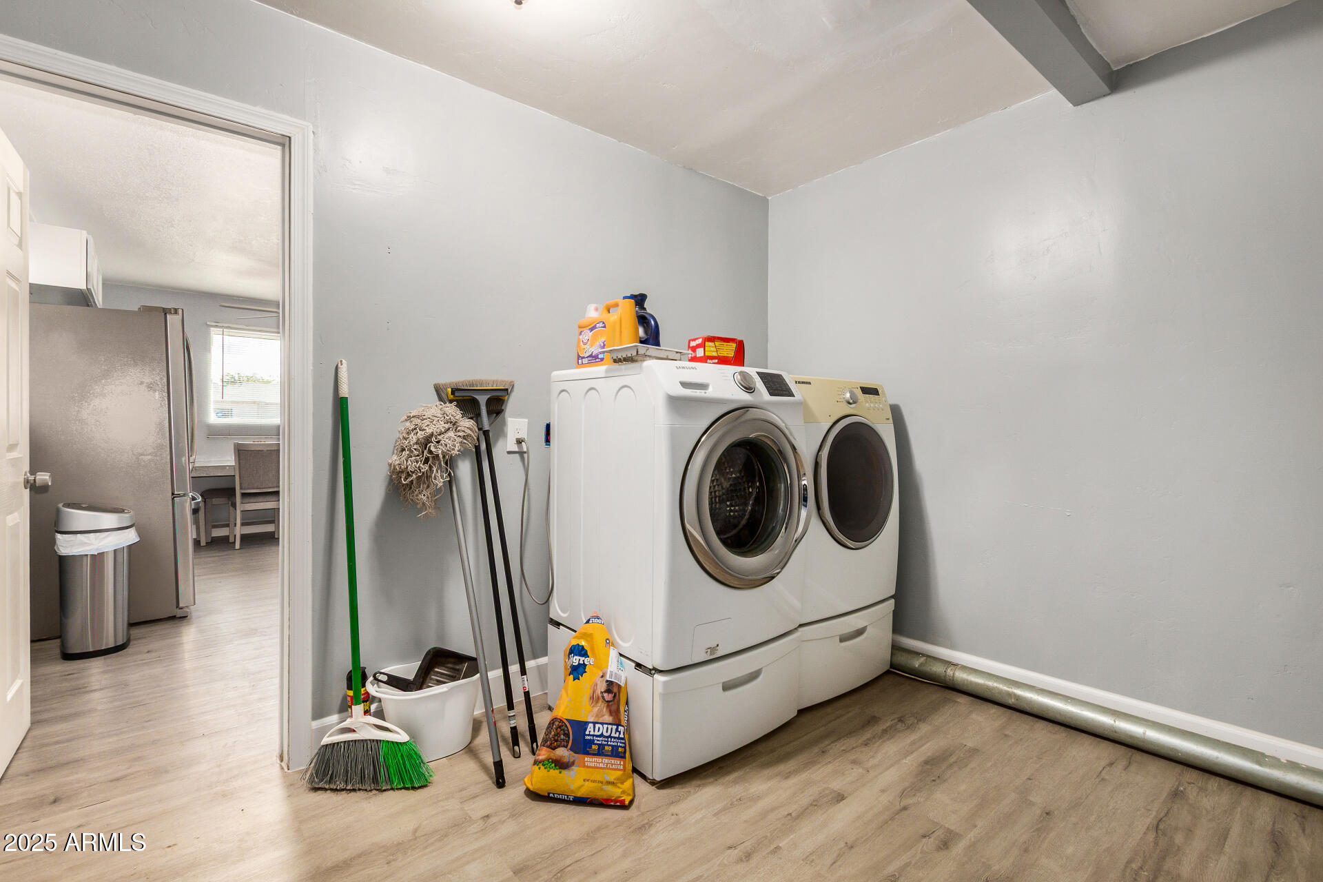 2726 West Ruth Avenue Phoenix, AZ 85051 - Photo 24 of 28 a utility room with dryer and washer