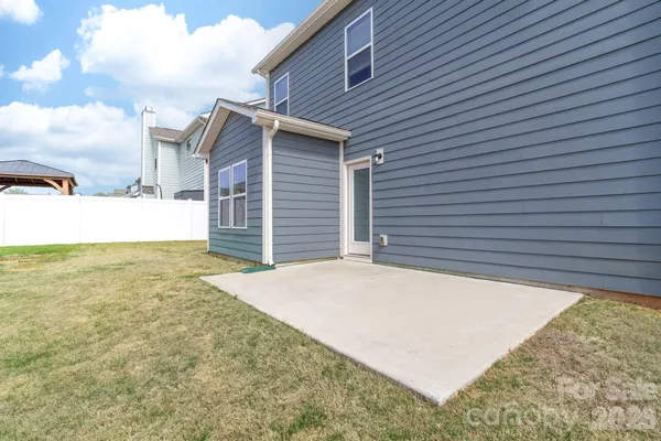 $470,000 | 5145 Thomasville Drive, Belmont, NC 28012