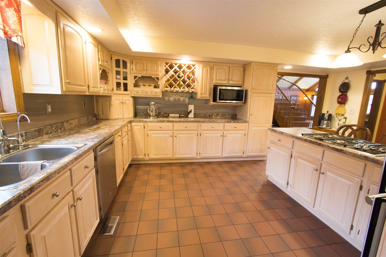 1215 North Pike Road Springville, IN 47462 - Photo 9 of 36 Gallery Image 9