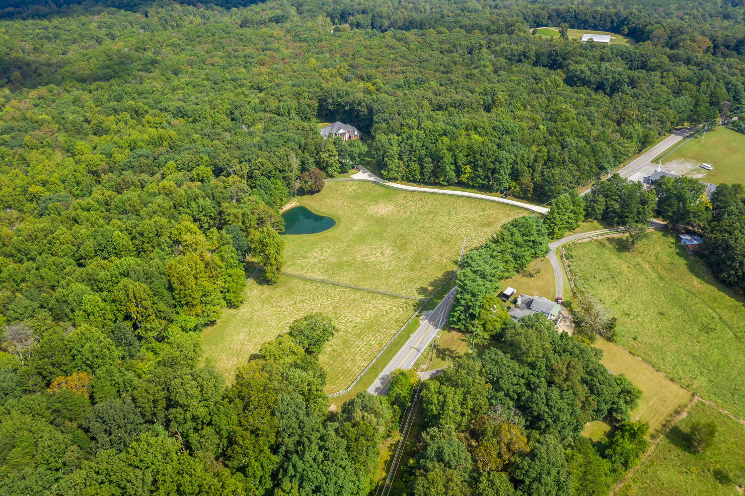 2023 Corral Road, Unit 1 Signal Mountain, TN 37377 - Photo 19 of 52 2023_Corral_Rd_19