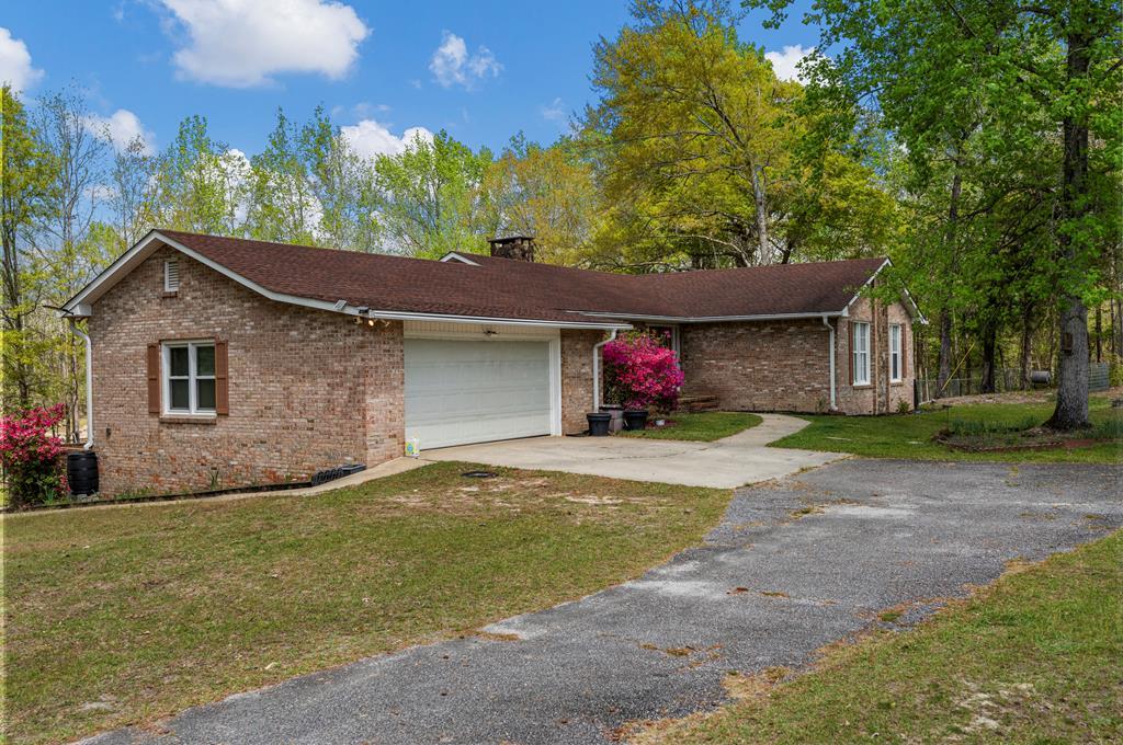42 Maringo Creek Road Opelika, AL 36804 - Photo 2 of 44