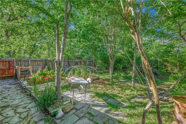 $458,000 | 2707 Teakwood Court, College Station, TX 77845