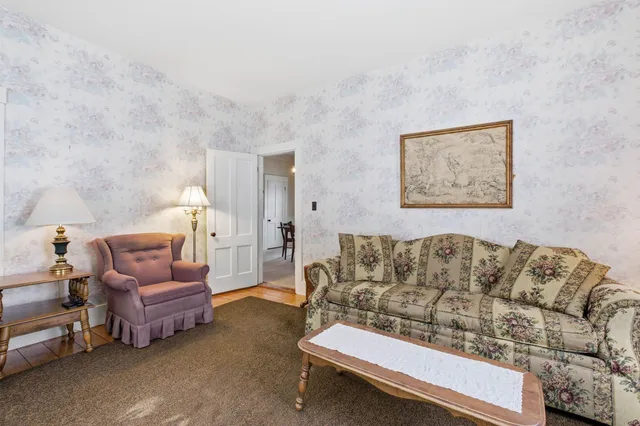 $259,000 | 165 Pleasant Street, Ryegate, VT 05069