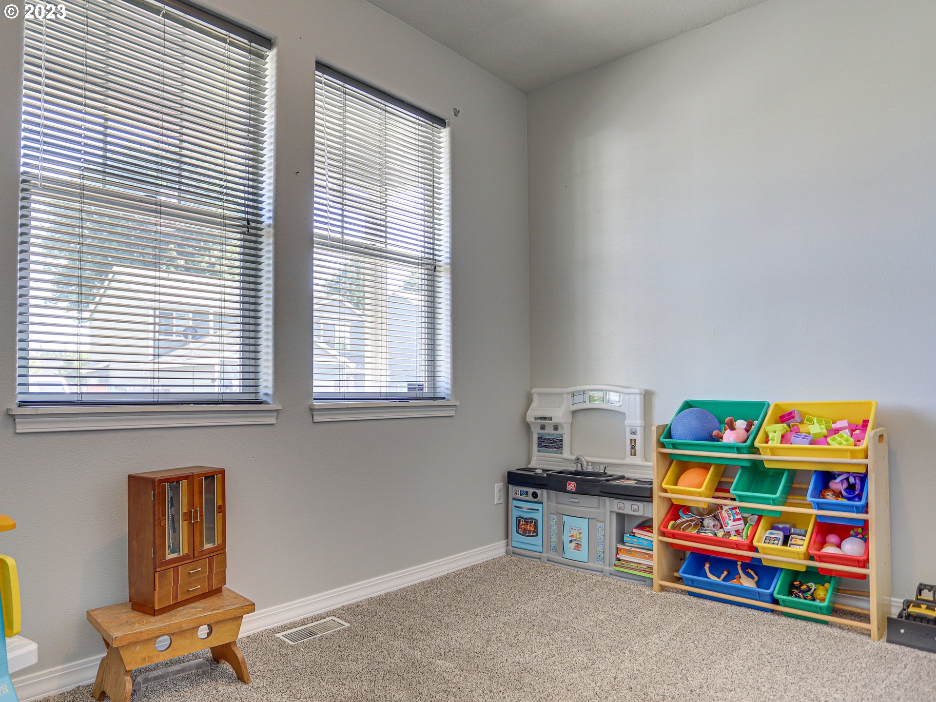 39887 Syblon Lane Sandy, OR 97055 - Photo 17 of 31 Gallery Image 17