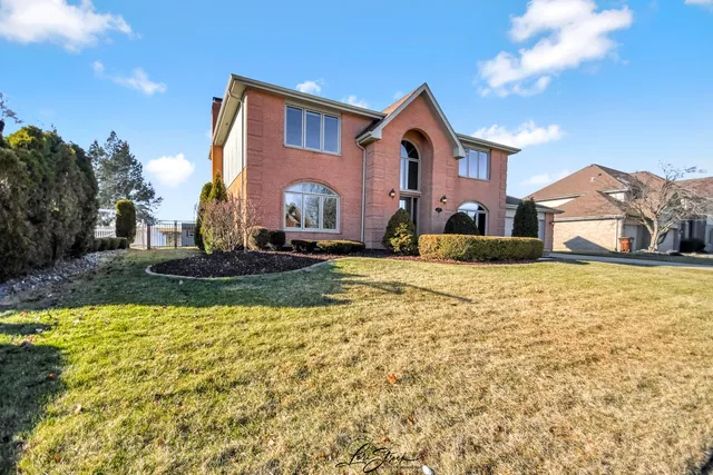 $514,500 | 18100 Pheasant Lake Drive, Tinley Park, IL 60487