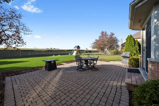 $514,500 | 18100 Pheasant Lake Drive, Tinley Park, IL 60487