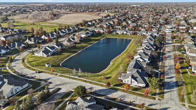 $514,500 | 18100 Pheasant Lake Drive, Tinley Park, IL 60487