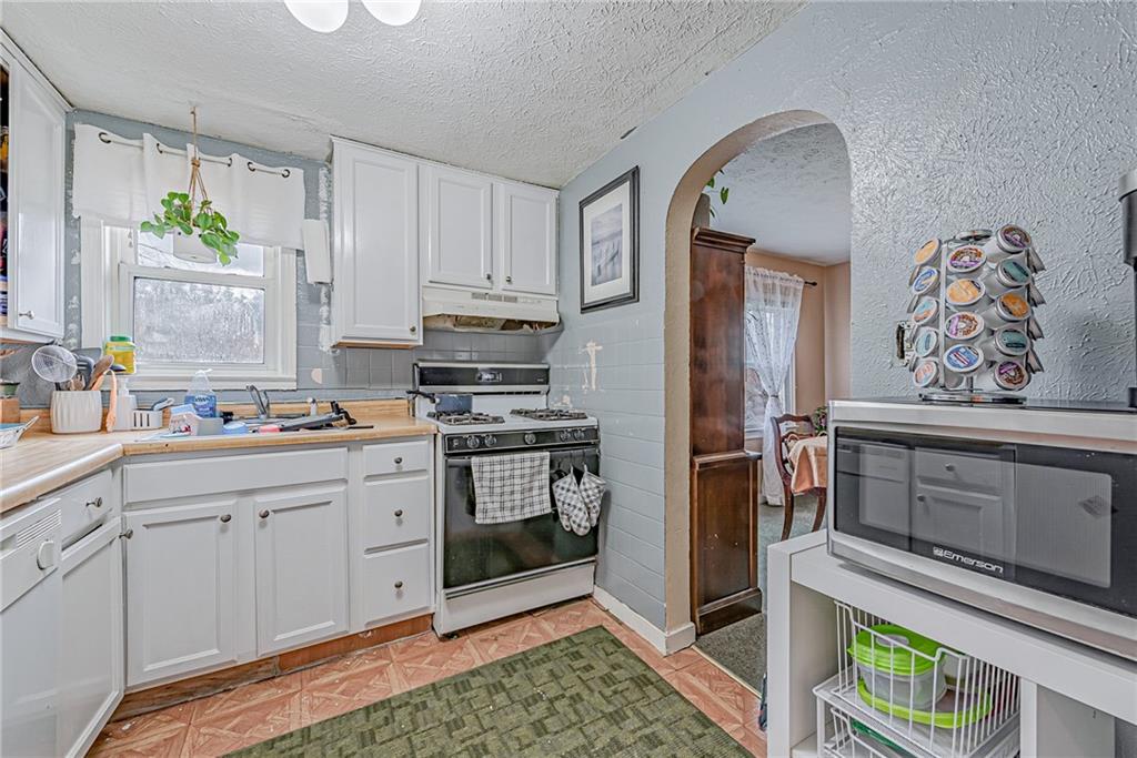 4125 New Texas Road Pittsburgh, PA 15239 - Photo 13 of 20 Gallery Image 13