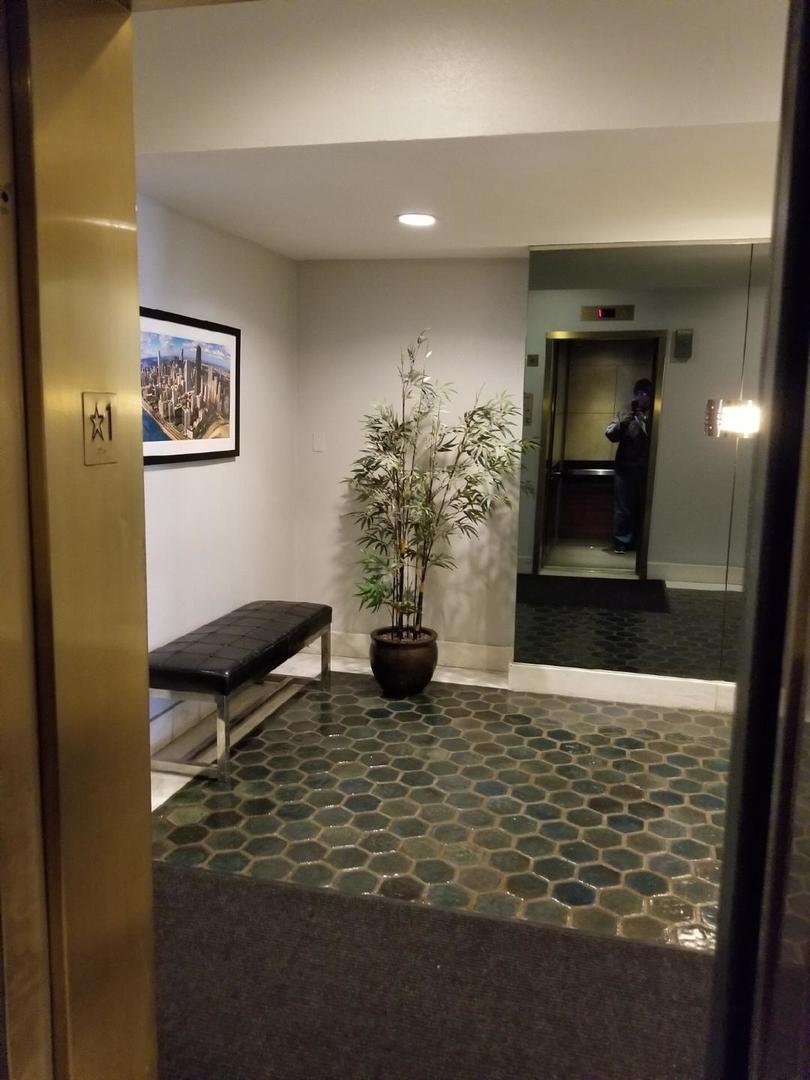 6171 North Sheridan Road, Unit 604 Chicago, IL 60660 - Photo 13 of 16