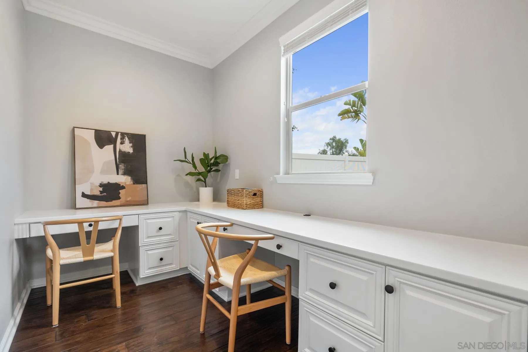 17519 Ralphs Ranch Road San Diego, CA 92127 - Photo 15 of 32 a view of a kitchen with a table and chairs