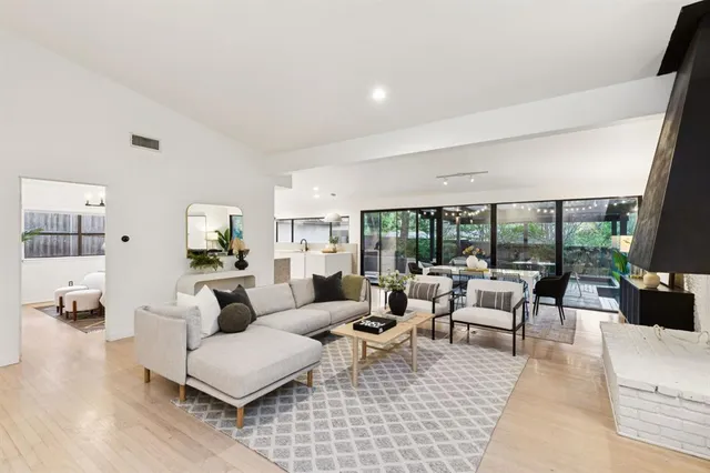 $659,000 | 2849 Claudette Avenue, Dallas, TX 75211