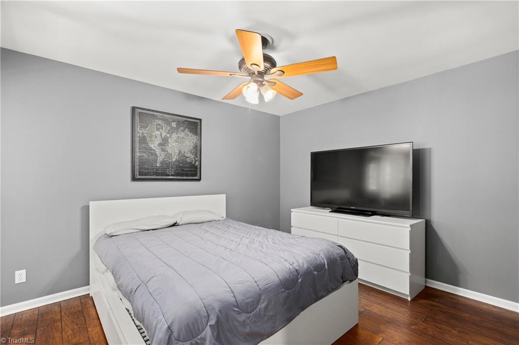 4370 Rivendell Road Kernersville, NC 27284 - Photo 14 of 40 Guest Room 1