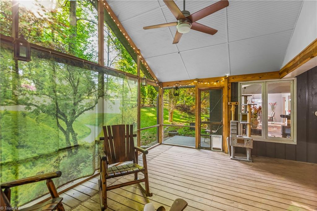 4370 Rivendell Road Kernersville, NC 27284 - Photo 28 of 40 Sunroom