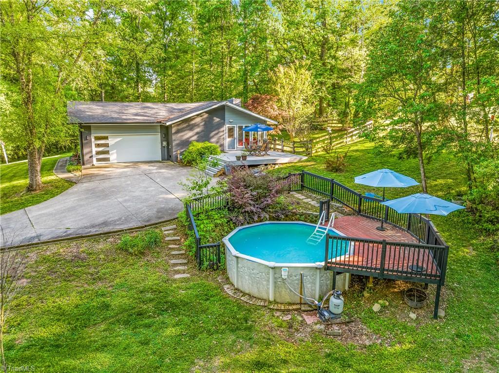 4370 Rivendell Road Kernersville, NC 27284 - Photo 31 of 40 Side