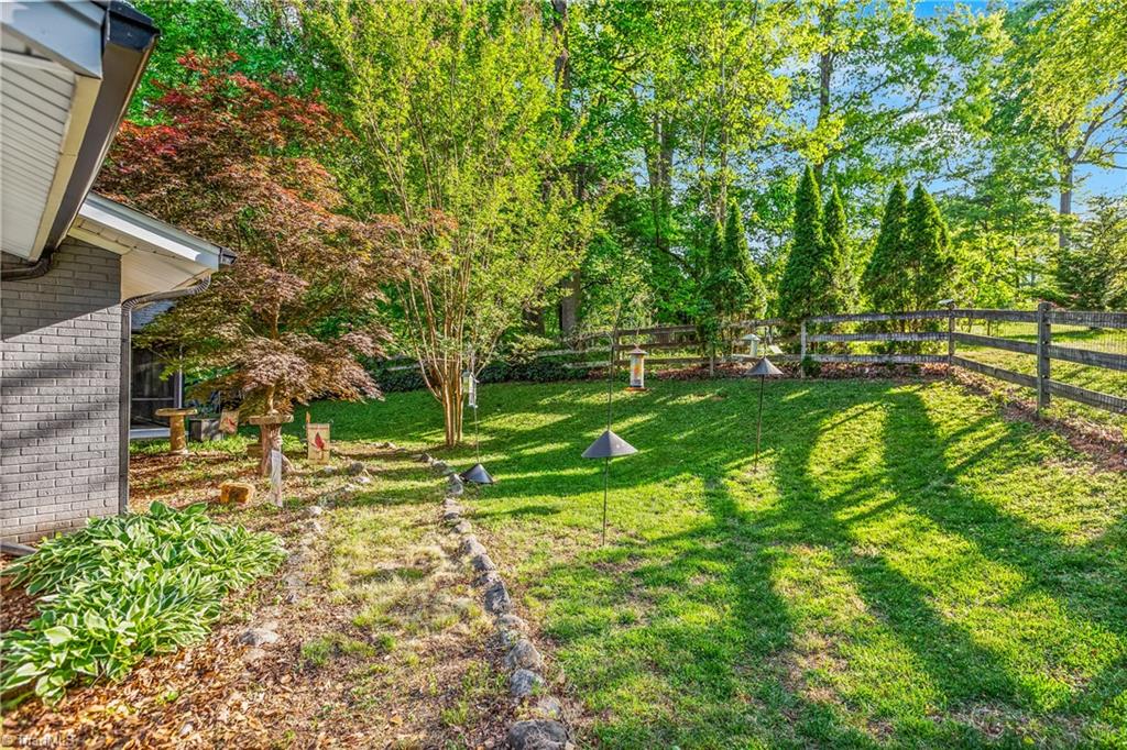 4370 Rivendell Road Kernersville, NC 27284 - Photo 36 of 40 Back Yard