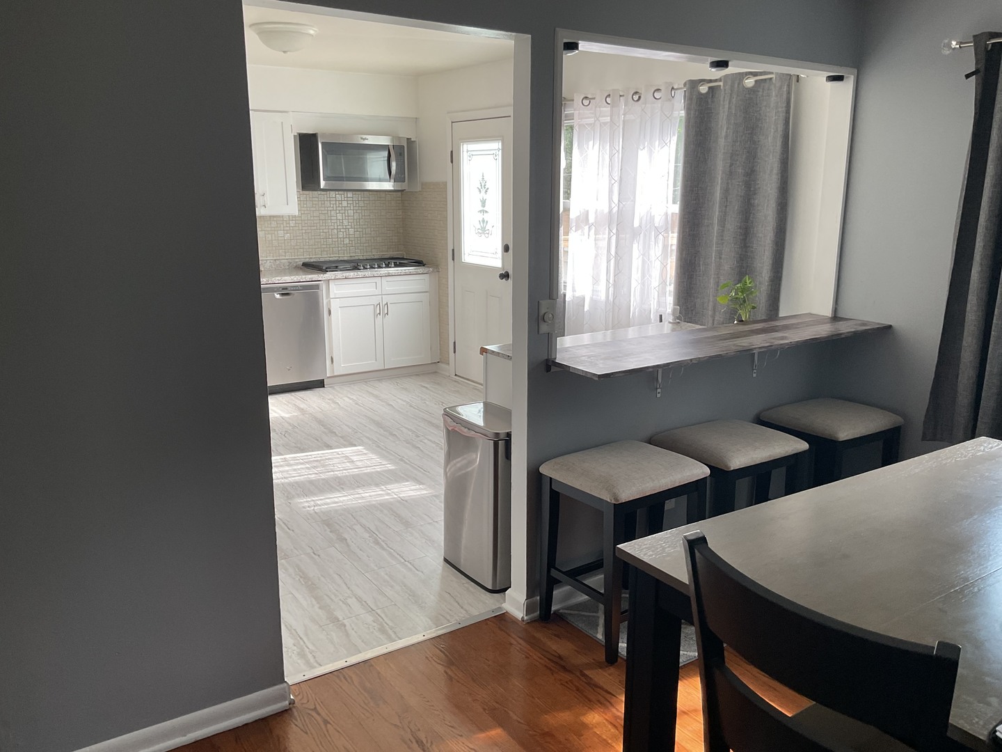 1429 Busse Road Mount Prospect, IL 60056 - Photo 5 of 19