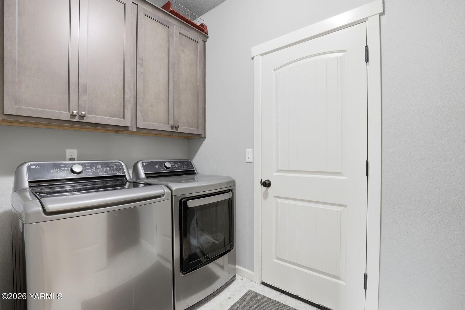 104 Bravo Street Moxee, WA 98936 - Photo 19 of 27 21 Mud Room