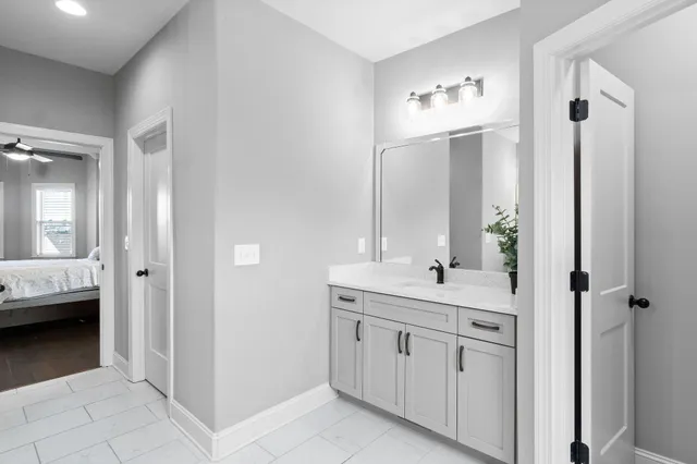 $2,500 | 520 Larkspur Drive, Clarksville, TN 37043