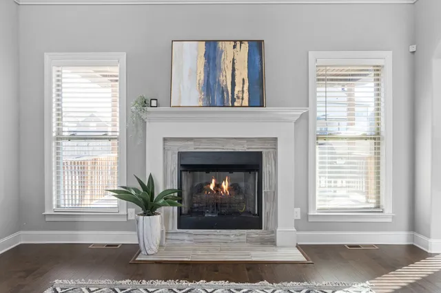 $2,500 | 520 Larkspur Drive, Clarksville, TN 37043