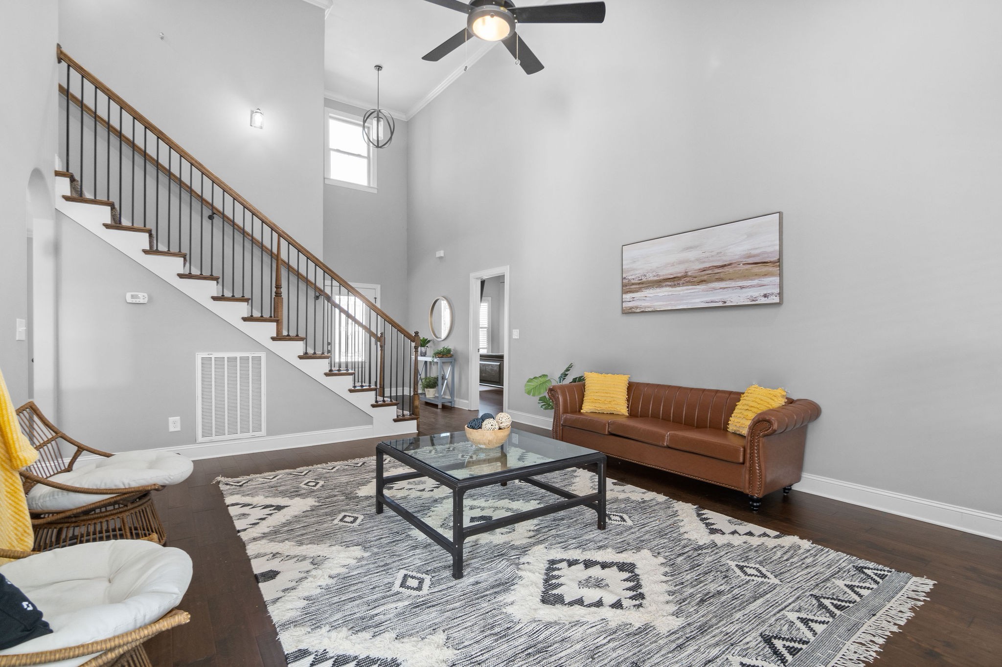 520 Larkspur Drive Clarksville, TN 37043 - Photo 9 of 34 a living room with furniture and a rug