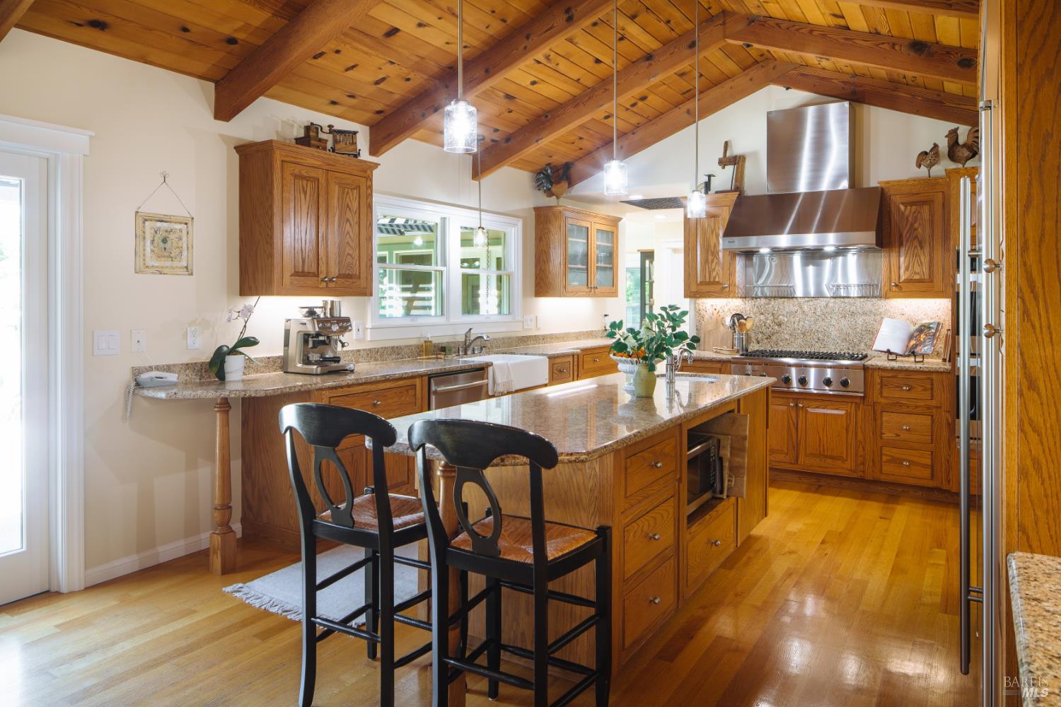 2288 Vineyard Road Novato, CA 94947 - Photo 9 of 55