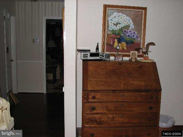1161 Kalreda Road York, PA 17406 - Photo 5 of 9 Gallery Image 5