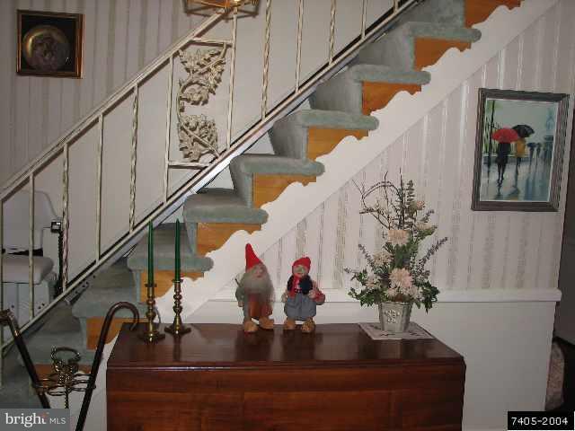 1161 Kalreda Road York, PA 17406 - Photo 8 of 9 Gallery Image 8