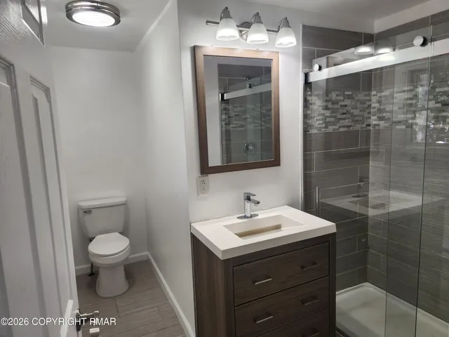 $2,200 | 2113 Wild Laurel Drive, Long Pond, PA 18334