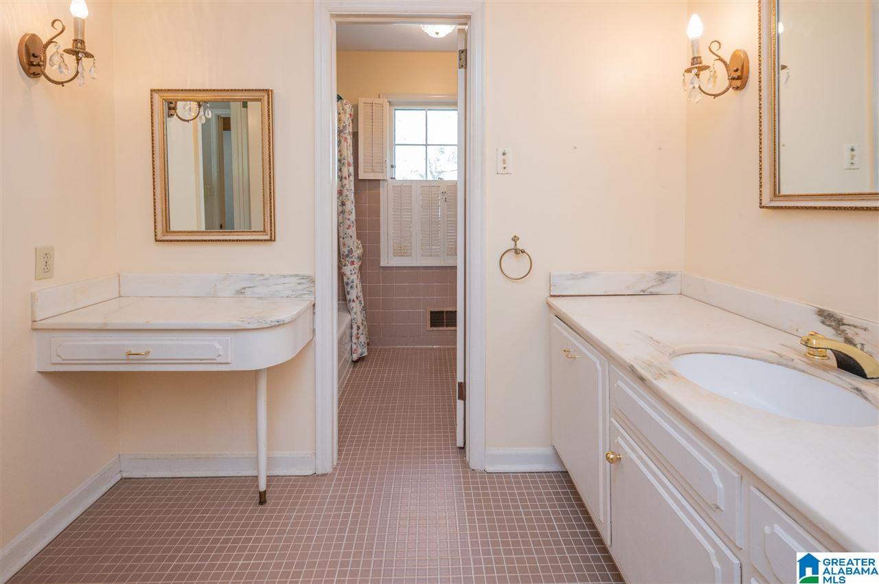 3617 Westbury Road Birmingham, AL 35223 - Photo 13 of 32