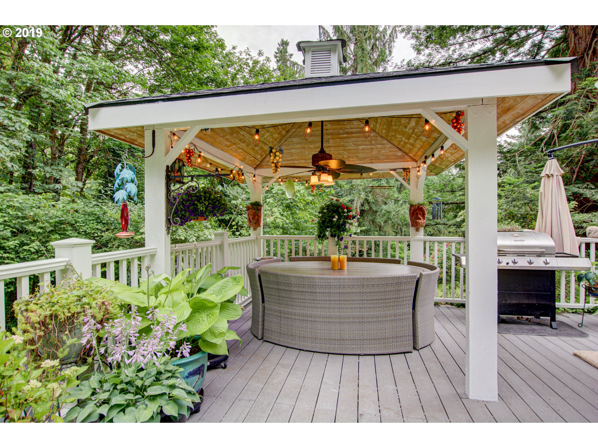 4405 Southwest Halcyon Road Tualatin, OR 97062 - Photo 23 of 32 Gazebo