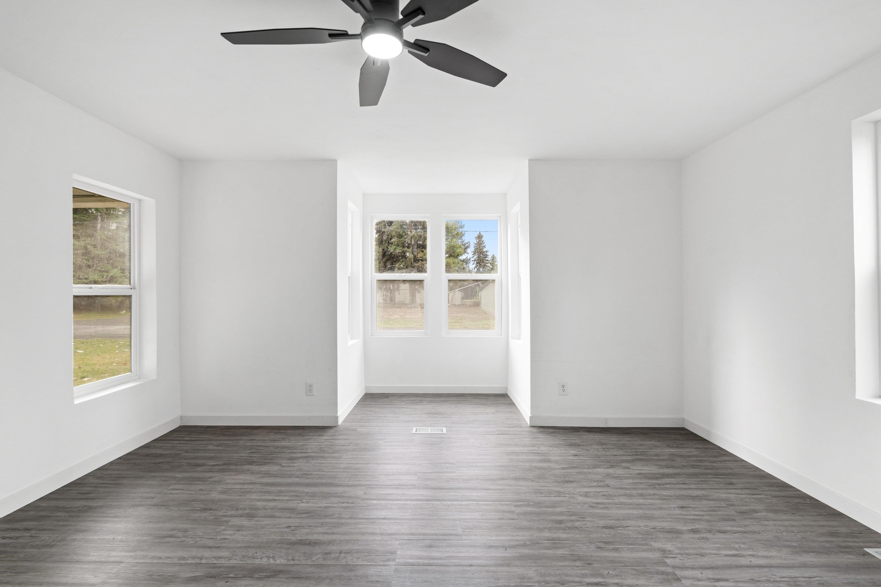 303 Chestnut Street Farmington, WA 99128 - Photo 20 of 39