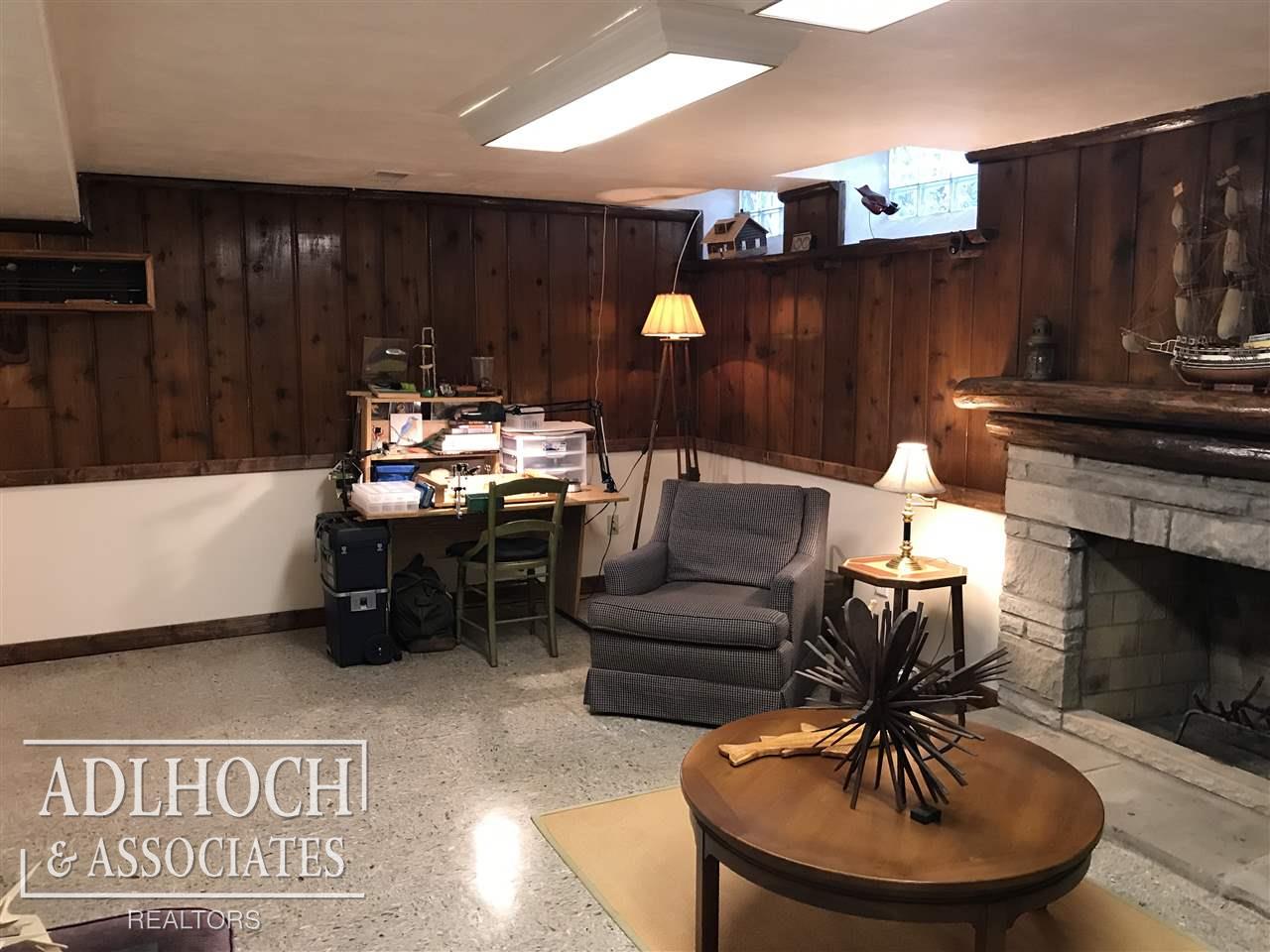 734 Pemberton Road Grosse Pointe Park, MI 48230 - Photo 19 of 23