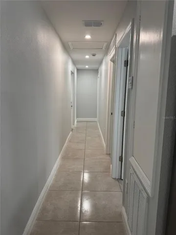 $2,000 | 8623 Baylor Circle, Orlando, FL 32817