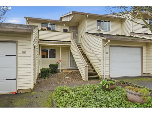 $249,900 | 510 Southeast 157th Avenue, Unit 35, Vancouver, WA 98684