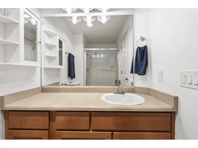 $249,900 | 510 Southeast 157th Avenue, Unit 35, Vancouver, WA 98684