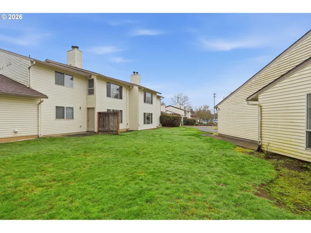 $249,900 | 510 Southeast 157th Avenue, Unit 35, Vancouver, WA 98684